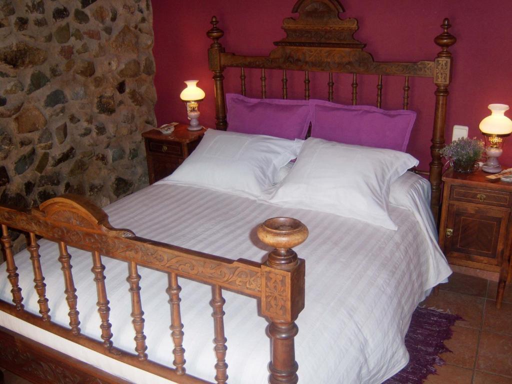 Les Velles Escoles Otel Les Irles Oda fotoğraf
